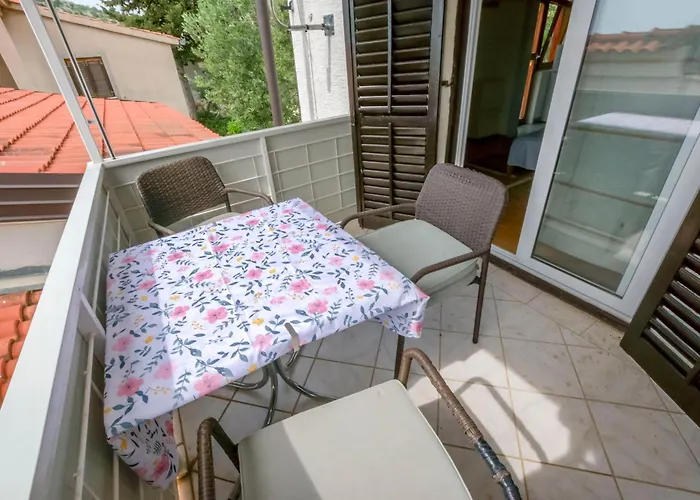 Mladen アパート ドラゲ